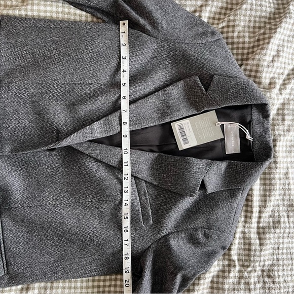 Everlane Women’s Oversized Blazer - Picture 4 of 7